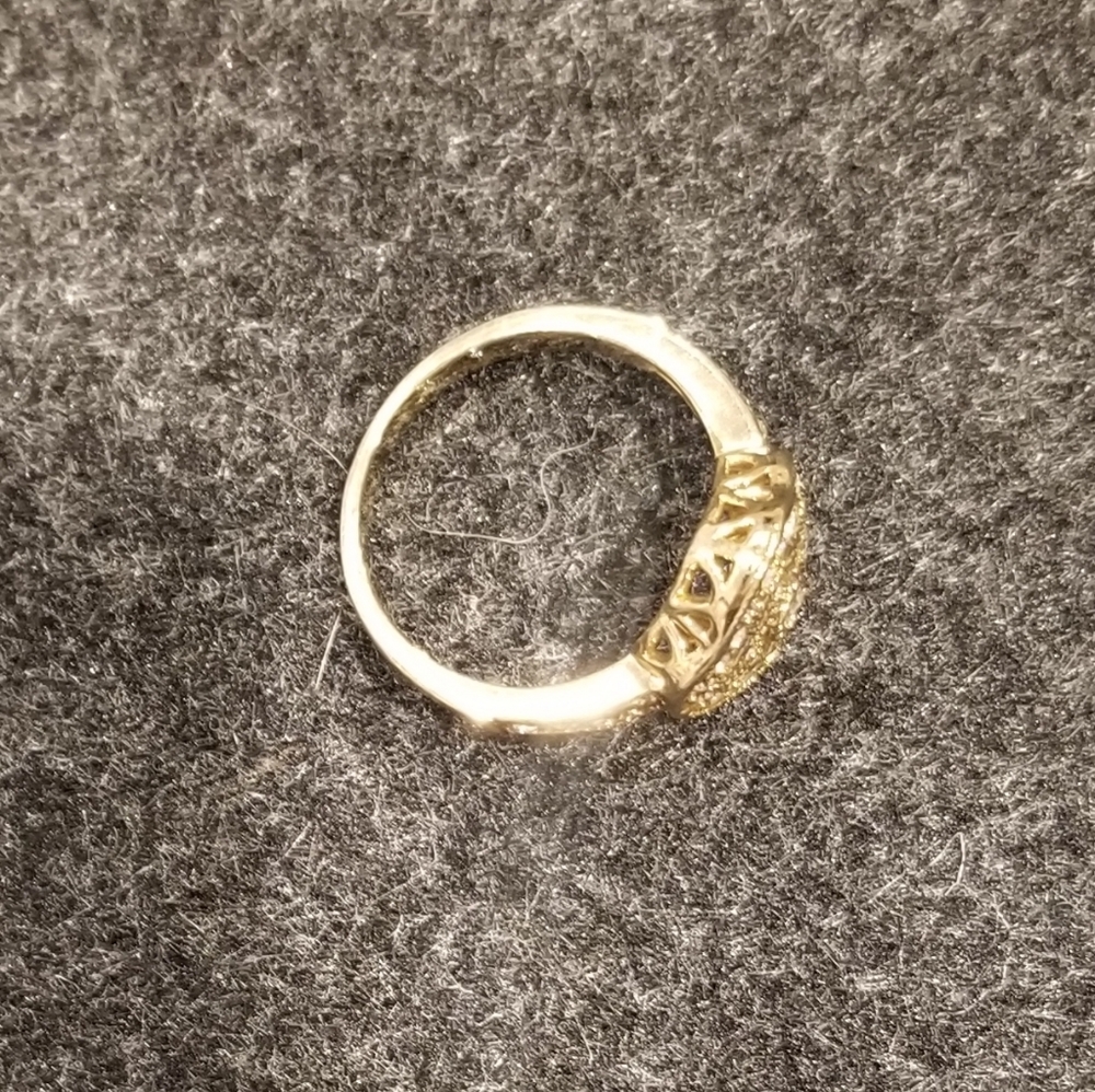 Statement Ring - Picture 4 of 4